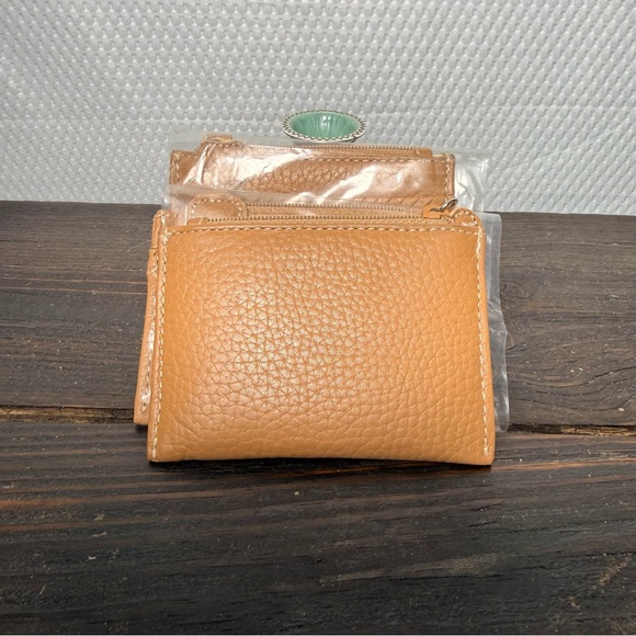 Brighton Tan Leather Mini Coin Purse or Id Pouch with Heart Detail (3) - Picture 3 of 3